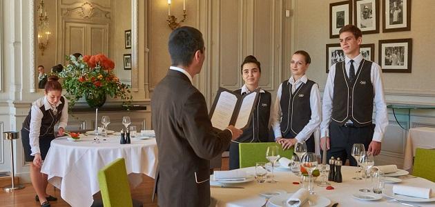Trois raisons de choisir les formations de l'Hôtellerie-Restauration de l'Institut Paul Bocuse après le bac
